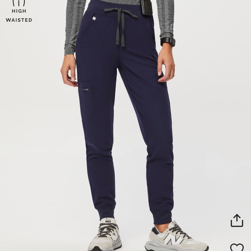 High waisted Zamora jogger scrub pants